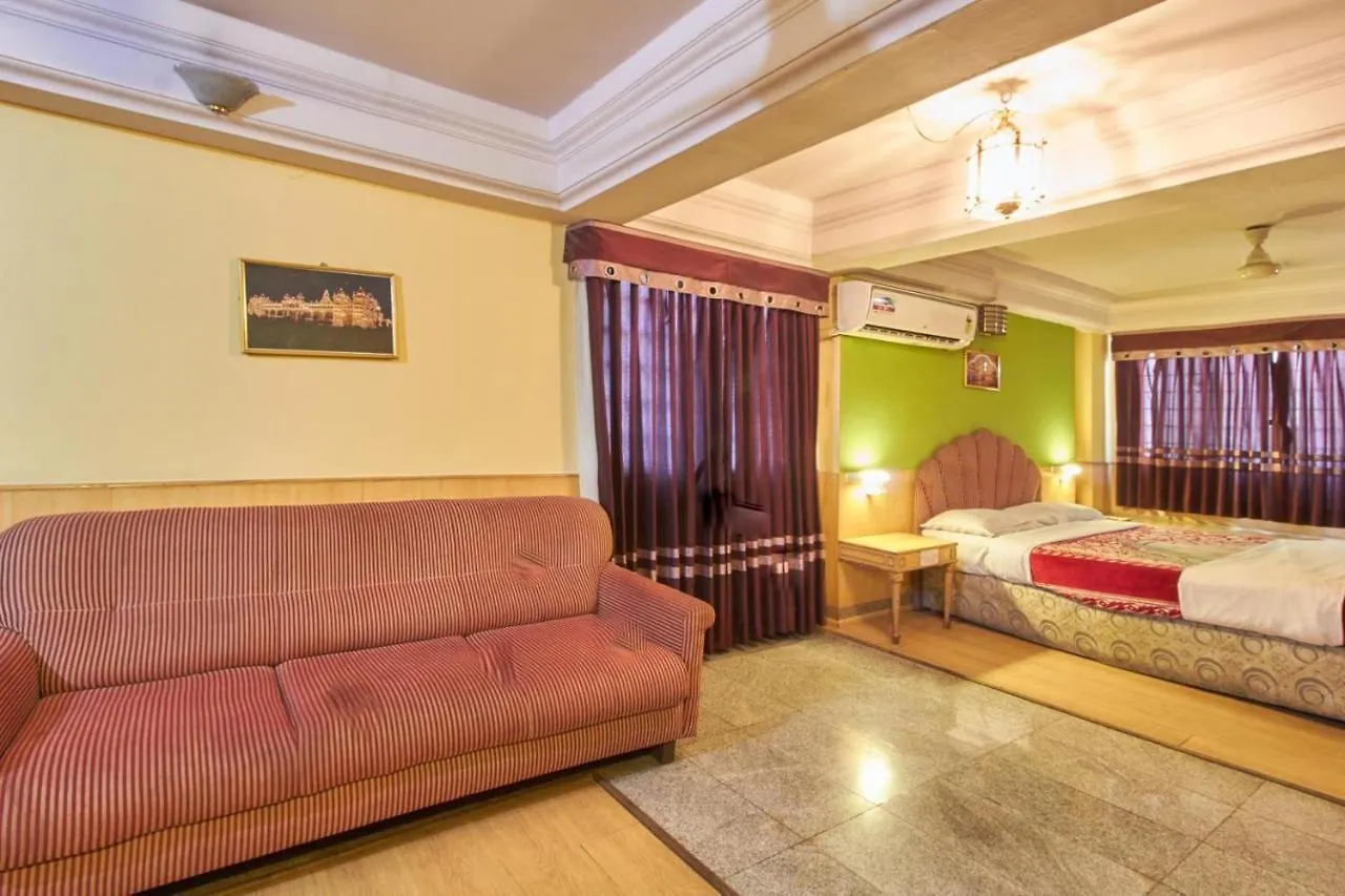 Hotel Abhishek Mysore